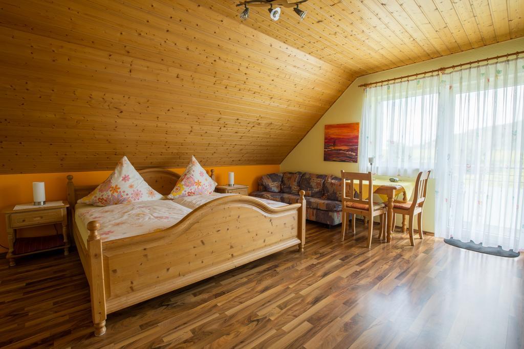 Gaestehaus Moni Jaeger Weyher Zewnętrze zdjęcie