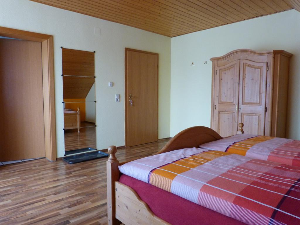 Gaestehaus Moni Jaeger Weyher Zewnętrze zdjęcie