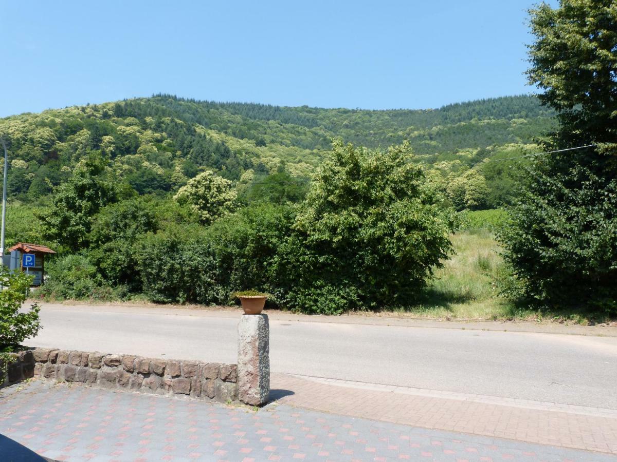 Gaestehaus Moni Jaeger Weyher Zewnętrze zdjęcie